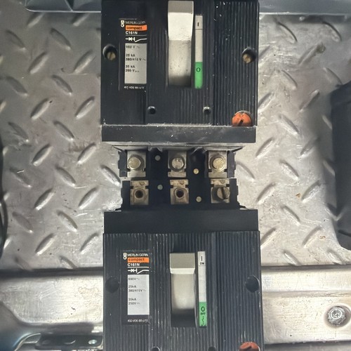 Merlin gerin compact c161n - compact,