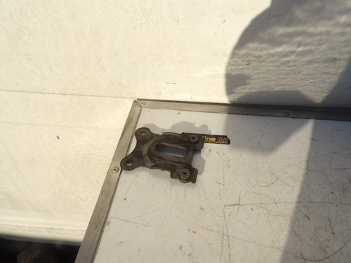 Yamaha clock bracket - 50,