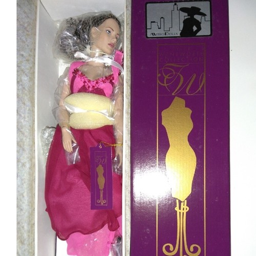 Tonner doll metrocouture - tonner,