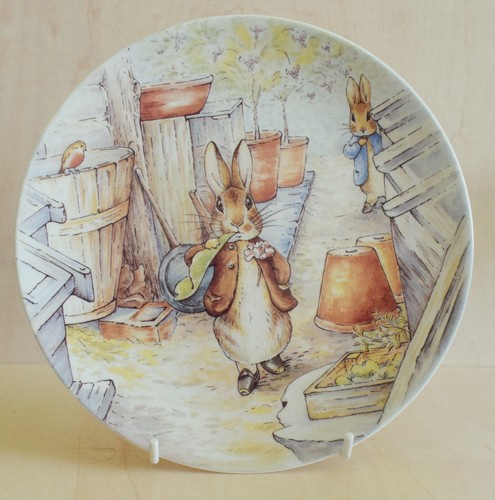 Wedgwood england rabbit - wedgwood,