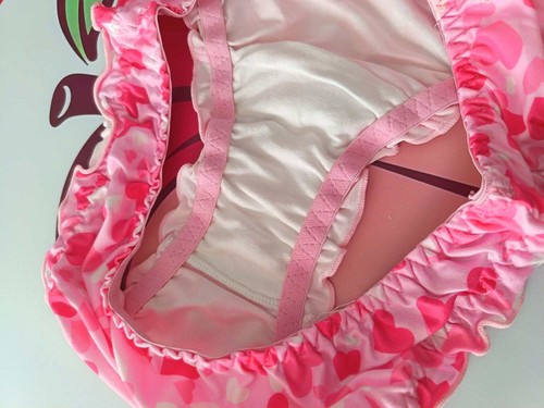 Pink heart frilly - heart, satin