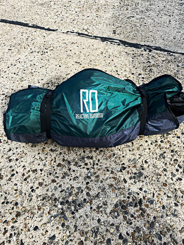 Reactive outdoor man 3 - 3,