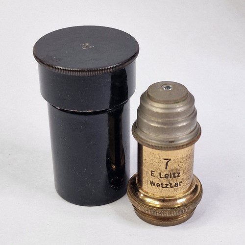 Leitz wetzlar 7 - '7', brass