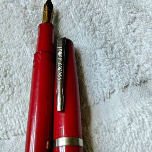 Conway stewart red plastic - stewart,