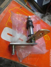 LEYLAND OLYMPIAN WIPER SPINDLE NOS