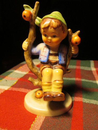Goebel hummel figurine - goebel,
