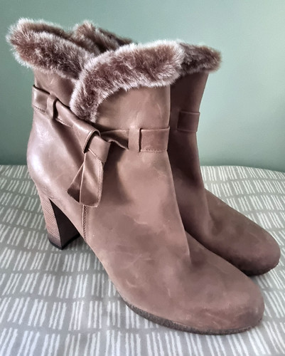 Italian made russell bromley - italian,