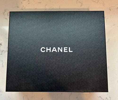 Authentic chanel empty - chanel,
