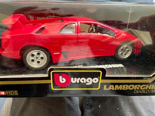 Au236 burago 1 18 - 1/18, 1:18