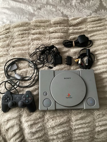 Sony playstation console - 1,