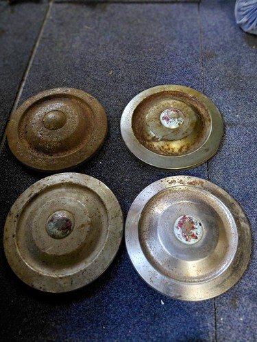 Tr2 tr3 wheel trims - ,