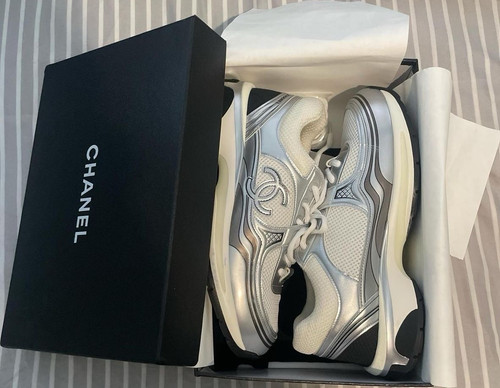 Chanel logo sneaker - sneaker, white