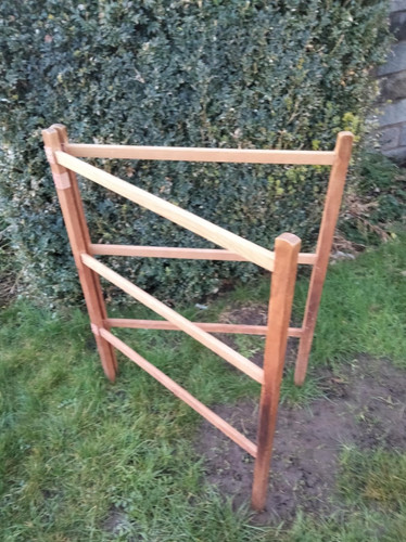 Vintage folding pine - , clothes