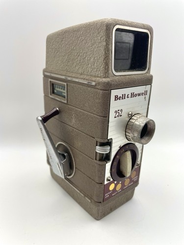 Bell howell cine clockwork - howell,
