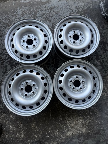 Genuine mercedes class - 16,