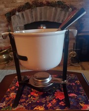 Vintage White Le Creuset