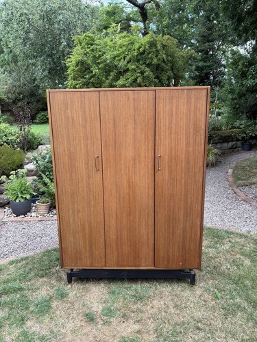 Vintage plan triple wardrobe - vintage,