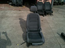 VOLKSWAGEN TOURAN SEAT -