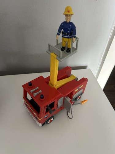 Fireman sam jupiter fire - fireman,