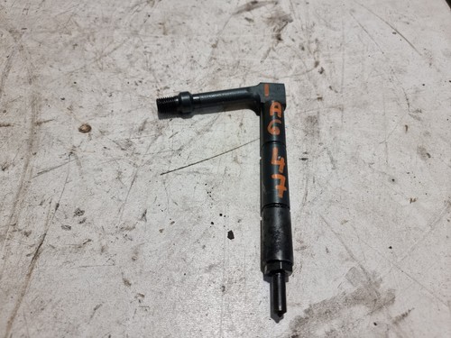 Nissan navara fuel injector - nissan,