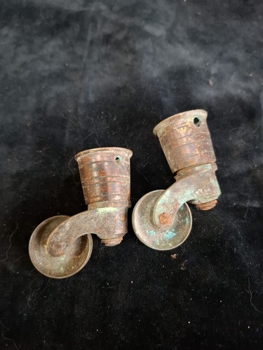 Old vintage antique brass - x,