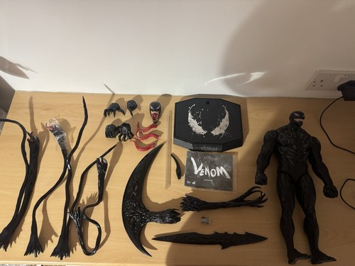 Hot toys venom scale - hot,
