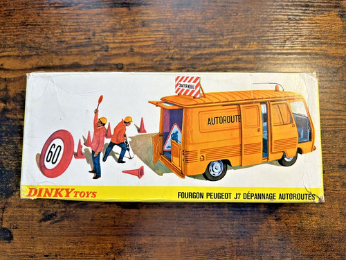 Dinky toys 570 - toys,