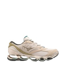 BRAND NEW Mizuno Womens Wave