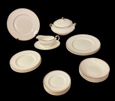 CONGLETON FINE BONE CHINA  24 PIECE DINNER SET CLASSIC WHITE/GOLD TRIM SH111