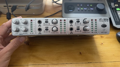 Behringer amp800 headphone - behringer, v2