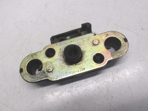 Seat lock mechanism - suzuki, sv