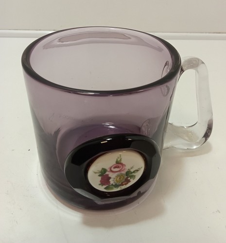 Wedgwood amethyst glass - amethyst,