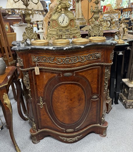 Louis burr walnut - burr,