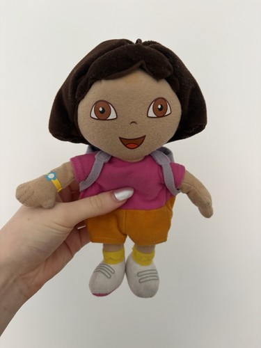 Dora the explorer - dora, plush