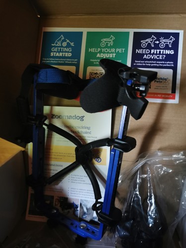 Pet wheelchair
