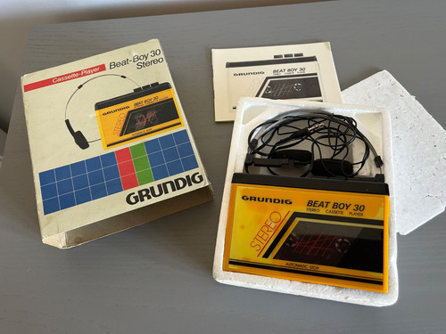 Vintage grundig beat - grundig, boy