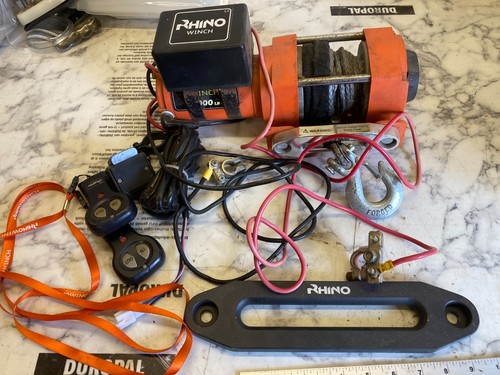 Rhino 3000lb 12v winch - ,