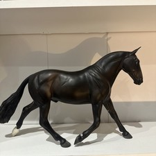 Breyer 1701 Cleveland Bay Trooper ~ Body Condition ~