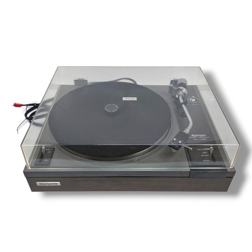 Pioneer 112d turntable - pioneer,
