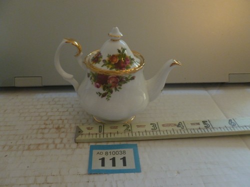 Royal albert old - albert, roses