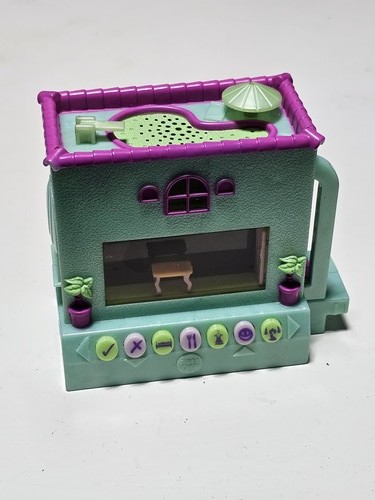 Pixel chix house with pool - pixel,