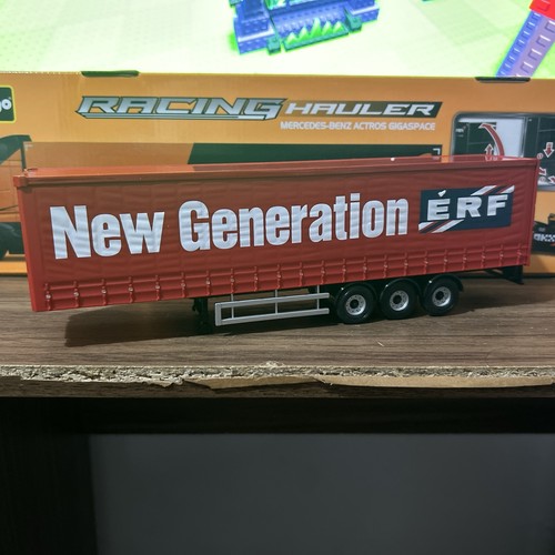 Corgi modern truck heavy - modern,