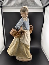 Large Nao by Lladro Figure