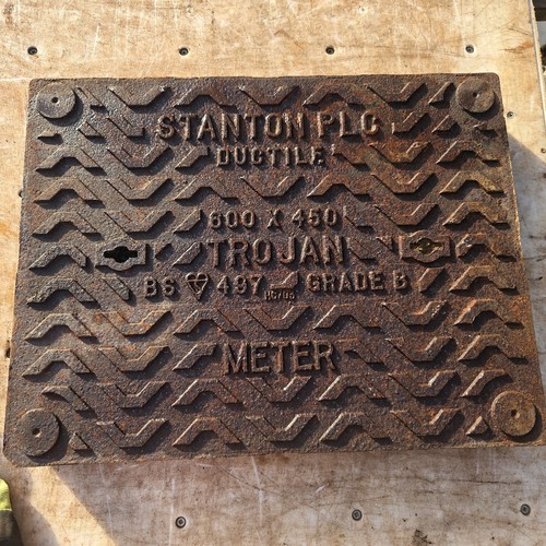 Ductile iron manhole cover - iron,