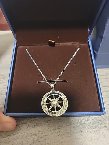Compass necklace unisex - compass,