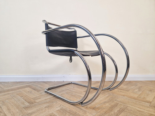 Mies van der rohe - for, thonet