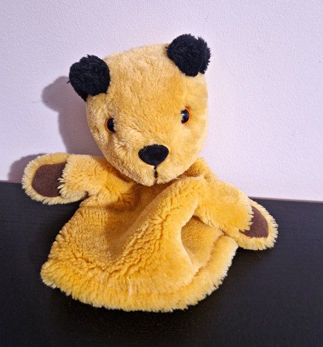 Sooty character hand puppet - tv,