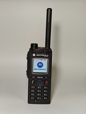 Motorola MTP850 350-390MHz PT811B Tetra Radio Walkie Talkies A-grade exterior