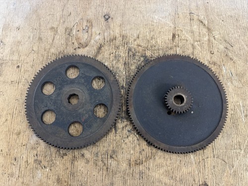 Lathe change gears - change,