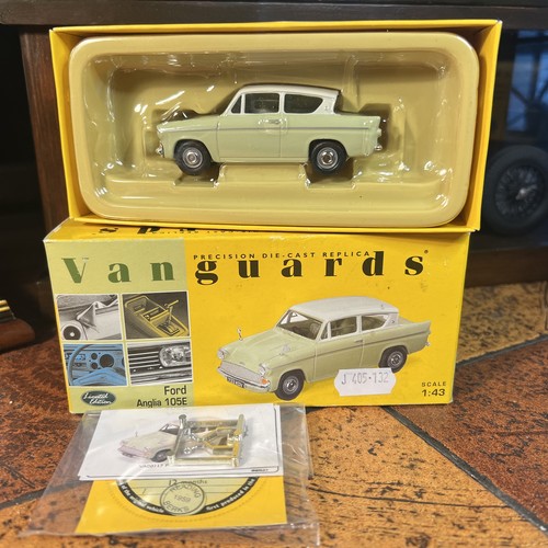 Vanguards ford anglia pale - ford, in